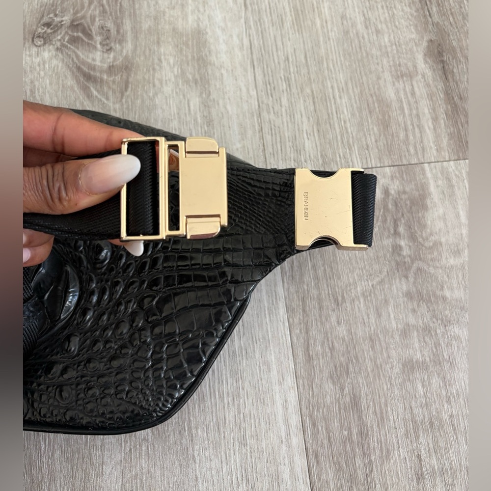 BRAHMIN BAG 🔥Black Croc Embossed Belt Bag - Picture 5 of 5